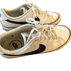 Youth Nike Court Legacy Next Nature White Desert Ochre Y size 6 or women's 7.5